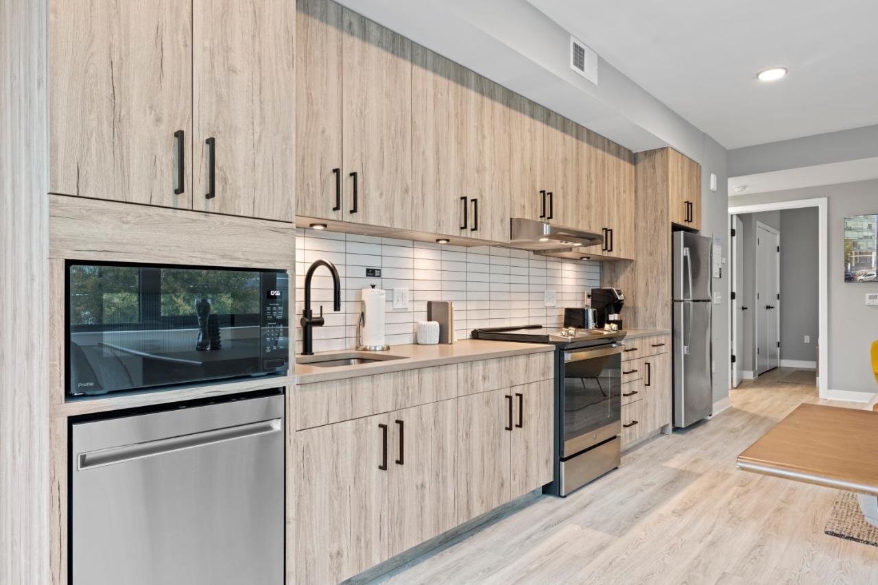 Coda On Half, A Placemakr Experience - Navy Yard Washington Exterior photo