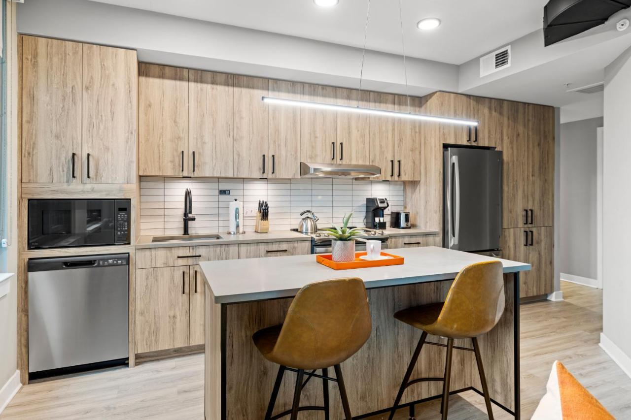 Coda On Half, A Placemakr Experience - Navy Yard Washington Exterior photo