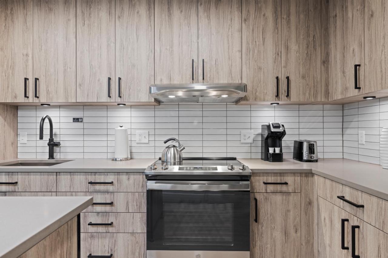 Coda On Half, A Placemakr Experience - Navy Yard Washington Exterior photo