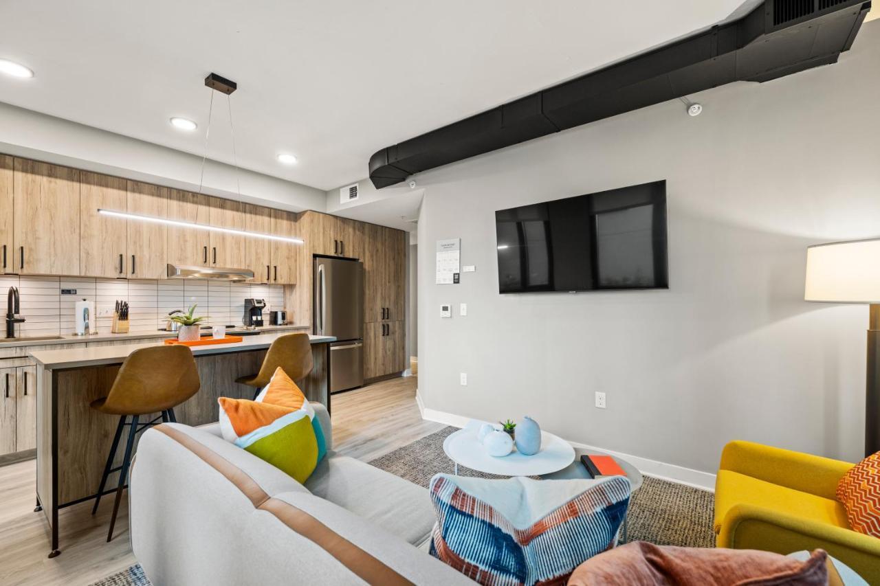 Coda On Half, A Placemakr Experience - Navy Yard Washington Exterior photo