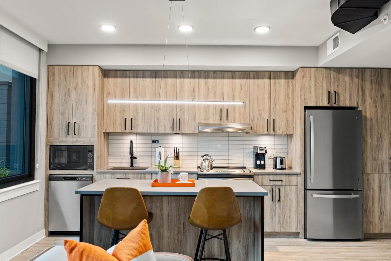 Coda On Half, A Placemakr Experience - Navy Yard Washington Exterior photo